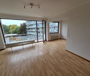 Charmante en recent gerenoveerde studio met slaaphoek en terras. - Foto 1