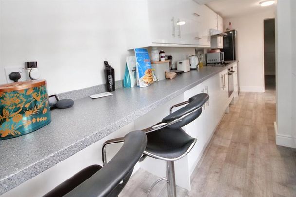 2 bedroom house to rent - Photo 1