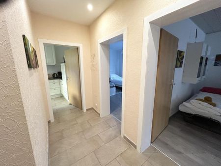 2-Zimmer-Wohnung im Herzen von Rüttenscheid (möbliert, auf Wunsch un- oder teil-möbliert) - Photo 4