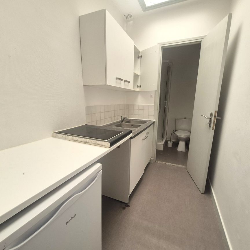 Location Appartement 1 pièce 28m² ROUBAIX 59100 - Photo 1
