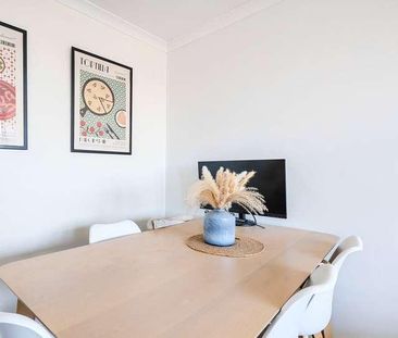 Lockyer House, The Platt, London, SW15 - Photo 4