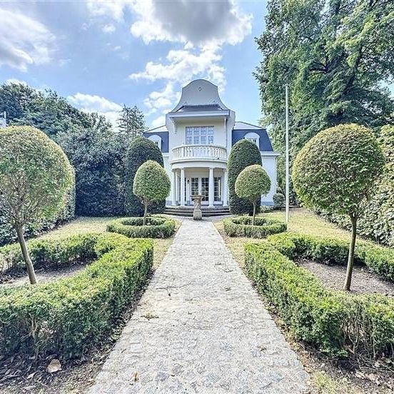 Villa te huur - Photo 1