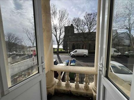 Bronte Court, Castle Road, Scarborough, YO11 - Photo 3