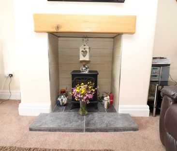 2 bedroom House To Let - Photo 5