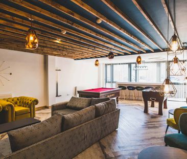 Bronze Studio - Photo 6