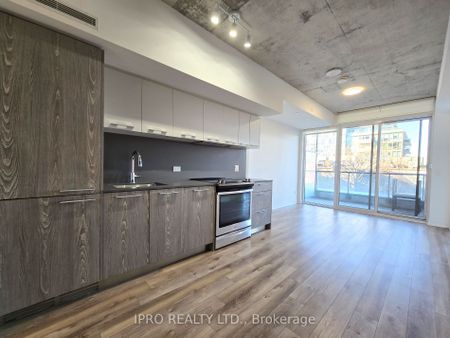 Riverside Square Lofts 15-30 , #426 - Photo 3