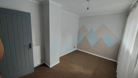 Trallwn Road, Llansamlet, SWANSEA - Photo 3