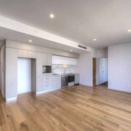 LUXURY 1 BEDROOM APARTMENT - Photo 4