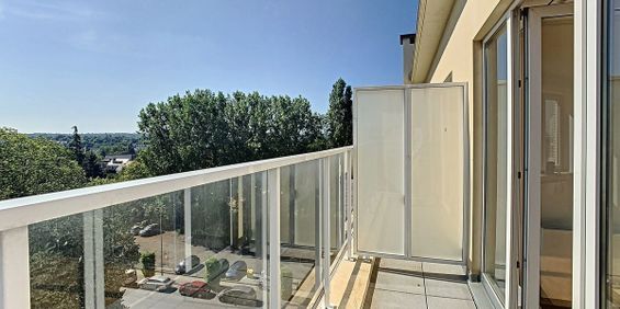Penthouse te huur in Sint-Lambrechts-Woluwe voor € 1.350 met 2 slaapkamers - Photo 3