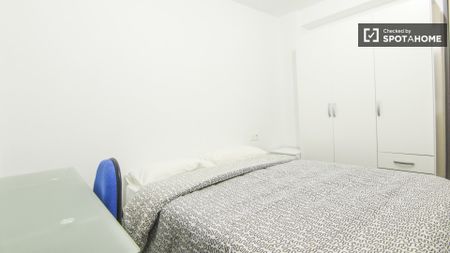 valencia, Valencian Community 46021 - Photo 5