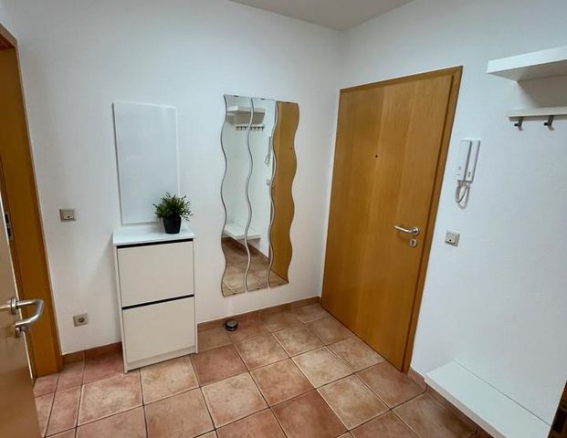 vollmöbilierte Wohnung an der Klinik Püttlingen - Foto 1