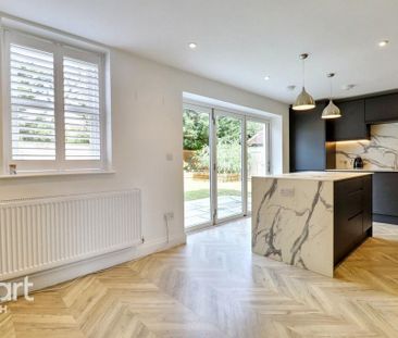 3 bedroom detached house to rent - Photo 6