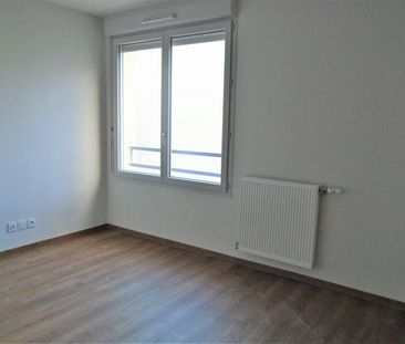 Location Appartement 2 pièces 40m² ST ANDRE DE CUBZAC 33240 - Photo 1