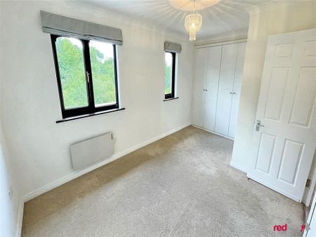 3 bedroom maisonette to rent - Photo 5