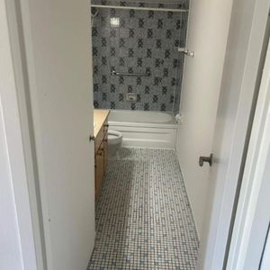 1 CH - 1 SDB - Côte Saint-Luc - $1,345 /mo - Photo 2