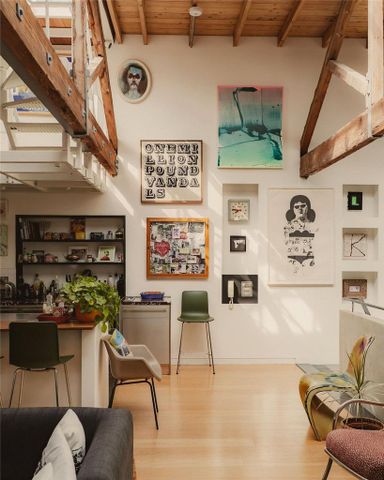 3 bedroom terraced house to rent - Photo 2