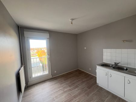 Location - Appartement T3 - 68 m² - Audincourt - Photo 4