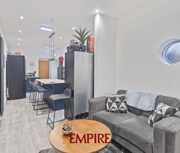 1 bedroom in a house share to rent - Photo 5