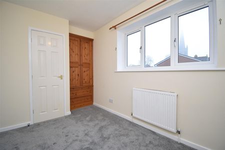 St Peters Gate, Ossett - Photo 4