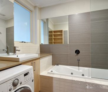 RIVERSIDE LIFESTYLE - Photo 4
