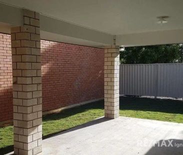 2/29 Cemetery Road, Raceview QLD 4305 - Photo 4
