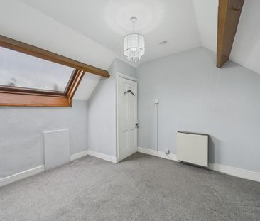 2 bedroom end of terrace house to rent - Photo 1