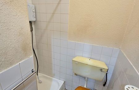 Flat 5, 26 Ramshill Road, Scarborough - Photo 4