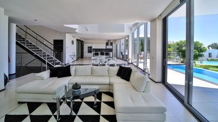 5 bedroom luxury Townhouse for rent in Sierra Blanca, Spain - Photo 4