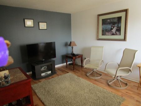 9 Étienne-Brulé - Photo 2