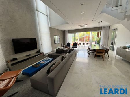 Casa Em Condomínio - Photo 2