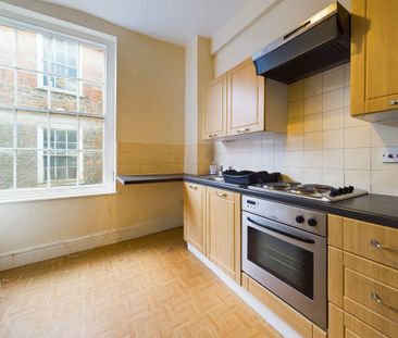 1 bedroom apartment to rent - Photo 2