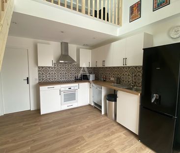 Location Maison 1 pièce 58m² ST BARTHELEMY D ANJOU 49124 - Photo 4
