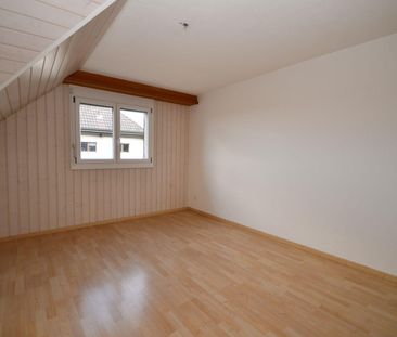 Grosszügige heimelige Maisonettewohnung an ruhiger Lage - Photo 1