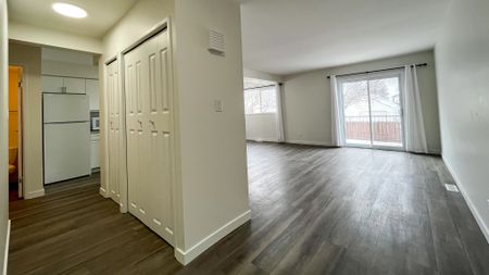 Renovated 3 Bed Home With Finished Basement In Montrose - Photo 2