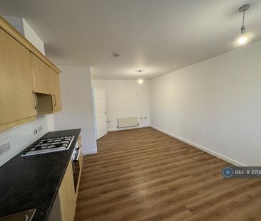 2 bedroom flat to rent - Photo 6