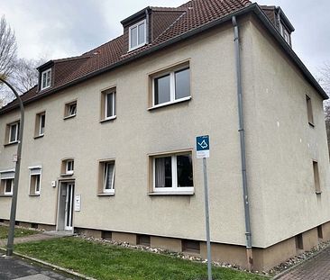 Umzug gefällig? Günstige 3-Zi.-Wohnung (WBS) - Photo 4