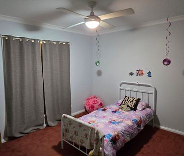 3 Bedroom Home - Photo 3