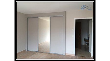 Location Appartement 2 pièces 56m² LAVAL 53000 - Photo 3