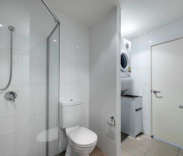 Stylish One-Bedroom Apartment in Prime Bruce Location - Photo 6