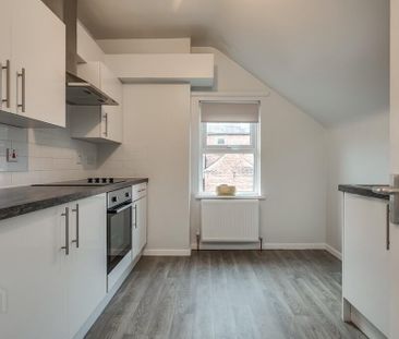 Flat 6, 11 Camden Street, Belfast, BT9 6AT - Photo 2