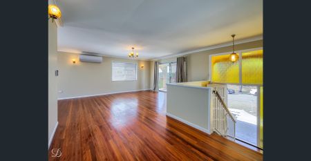 Air Conditioning To Living Room And All Bedrooms - Photo 3