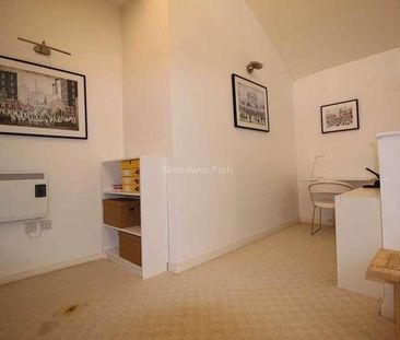 City South, City Road East, Southern Gateway, M15 - Photo 5