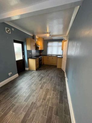 Bickershaw Lane, Abram, WN2 - Photo 1