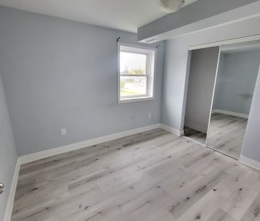 For Lease - 531 Essa Road Unit# 1, Barrie, Ontario - Photo 3