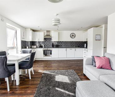 2 bedroom apartment to rent - Photo 1