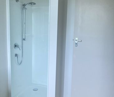 Large family home, rural lifestyle - Photo 4