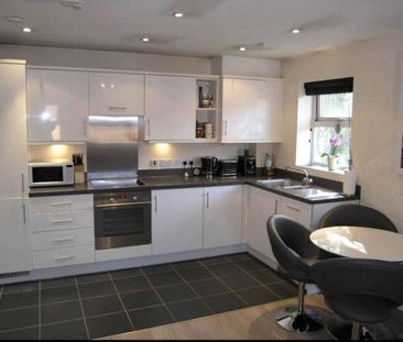 2 bedroom flat to rent - Photo 4
