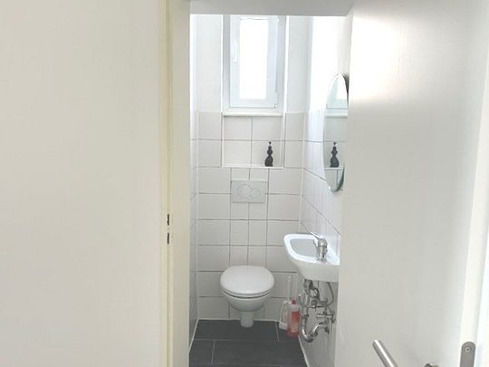 Wohnung zur Miete in Ludwigshafen am Rhein - Foto 1