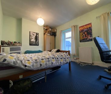 Mackintosh Place, Roath - Photo 3