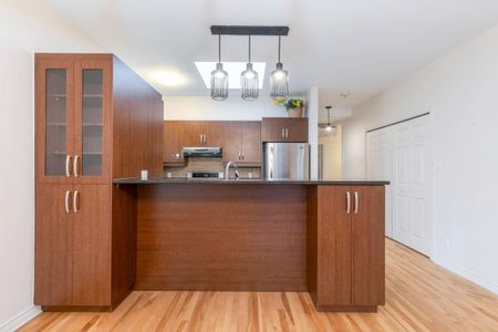 Montréal (Saint-Laurent) (Nouveau Saint-Laurent/Bois-Franc) - Photo 2